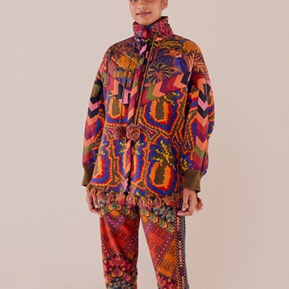 Farm Rio Oversized Tapestry pineapple knit puffer size medium